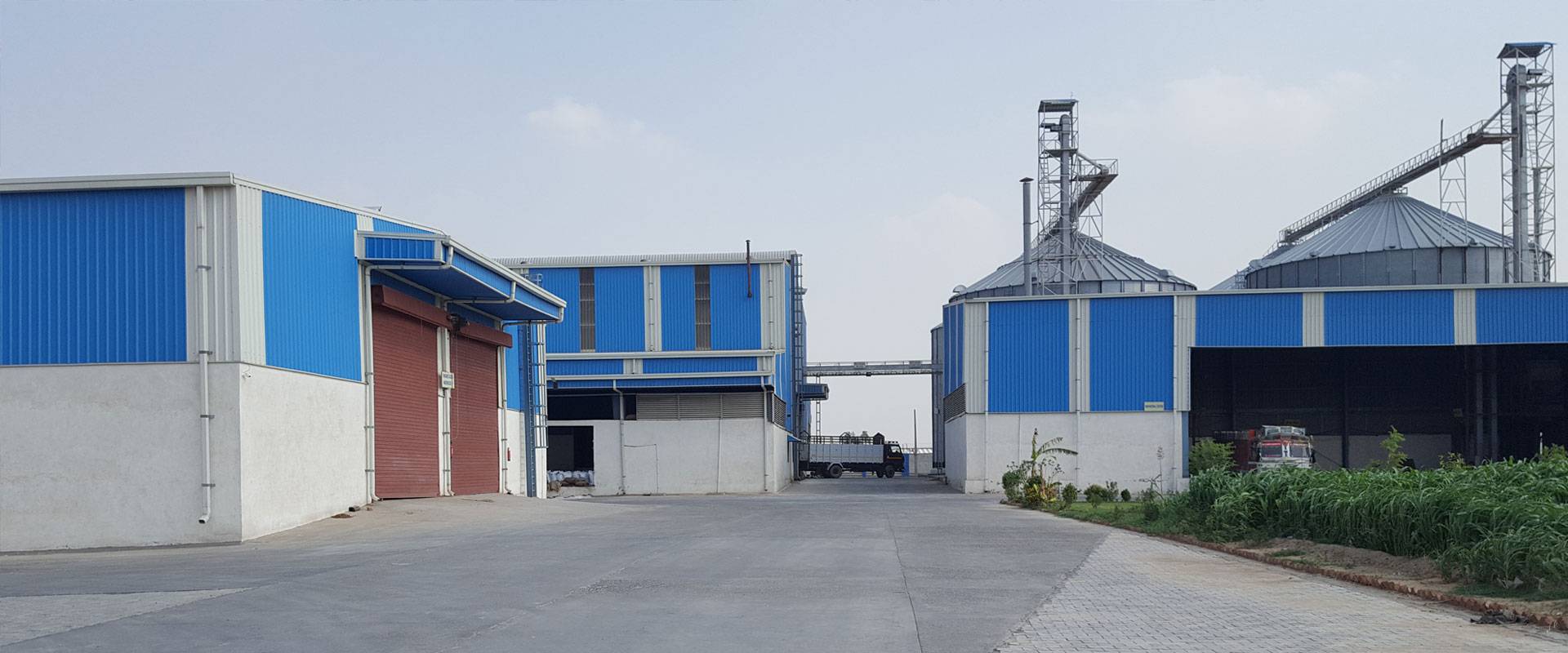 Chimique manufacturing facility